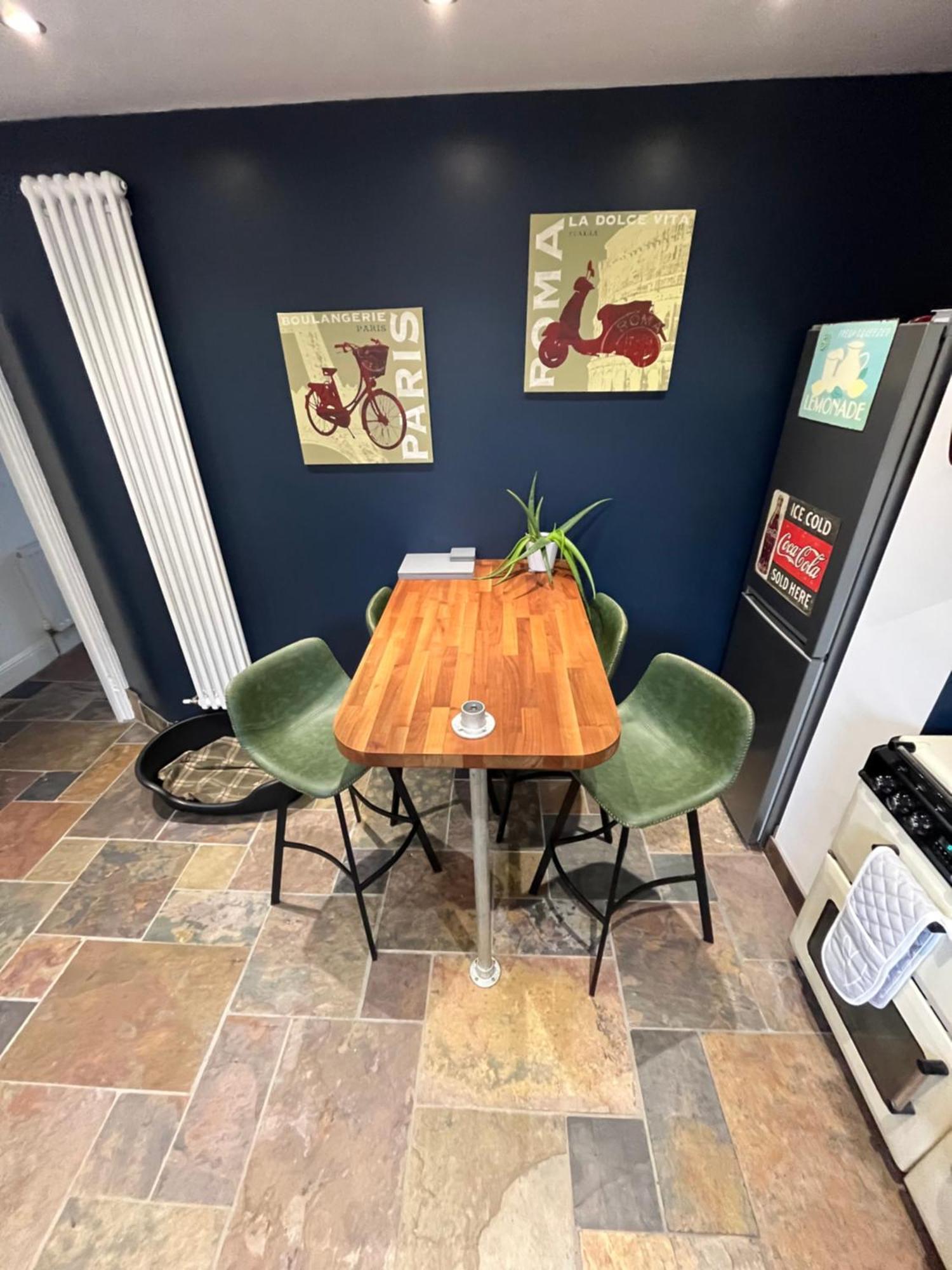 Wolf Hollow, Sleeps 4 Plus 2, Buxton Town Centre Kültér fotó